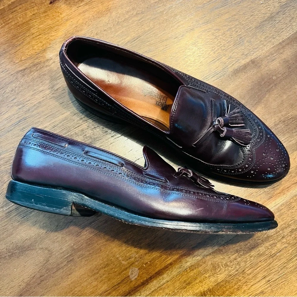 Allen Edmonds Burgundy Manchester Tassel Loafers 9